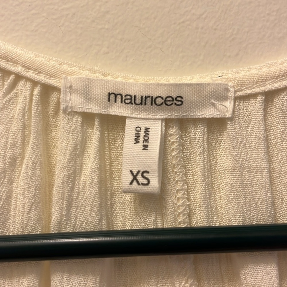 NWT Maurice’s White crochet Women's Top size XS - Picture 2 of 9